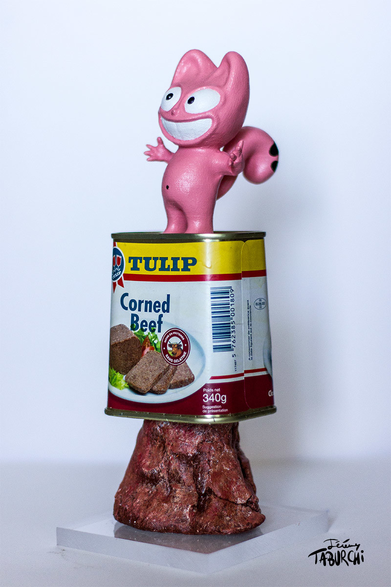 "Pink Corned Beef Cat" from Taburchi