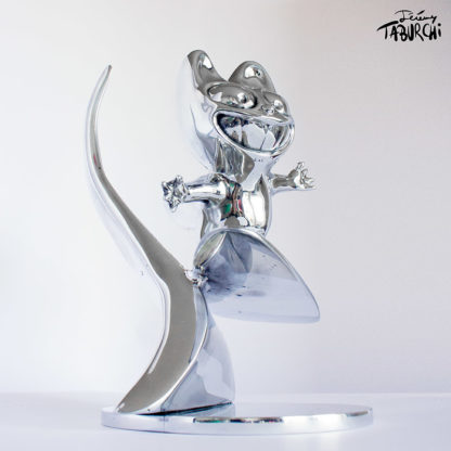 Surfin'Chat Rose sculpture