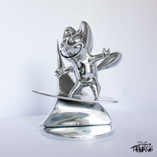 Surfin'Chat Rose sculpture